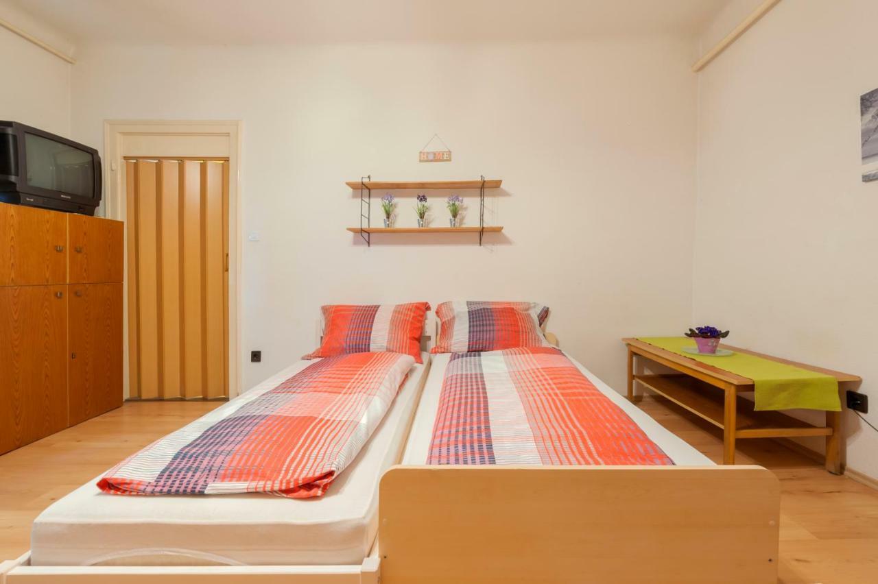 Ipoly Apartment